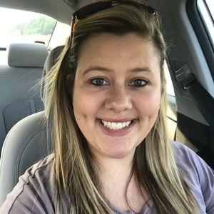 Meet your Posher, Lacyee